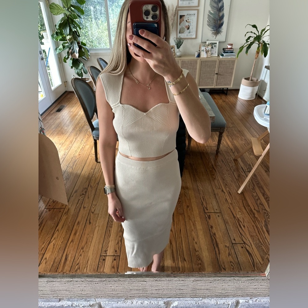 House of Harlow 1960 Two Piece Set Size S NWT - Picture 2 of 10